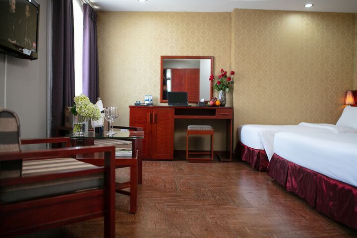 Room 11 of 41