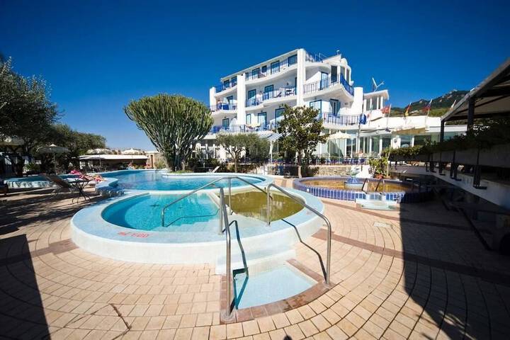 Pool Hotel