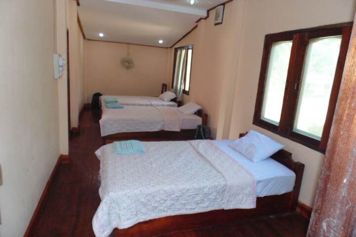 Room 2 of 13