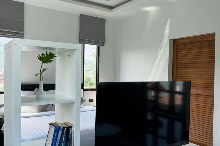 Room 28 of 56