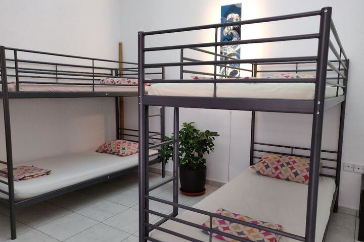 Room 18 of 20