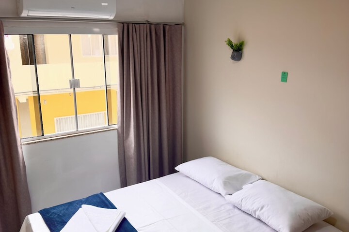 Room 12 of 34