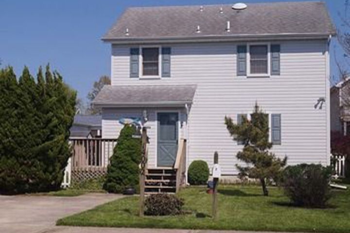 Photo of Fiesta Road 14002 3 Bedroom Home