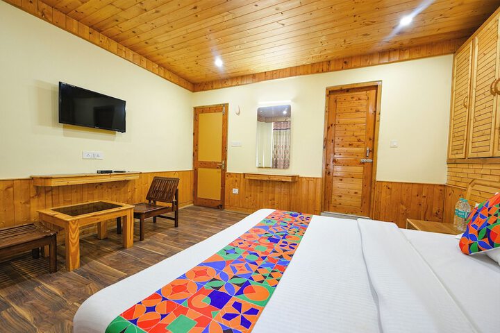 Room 14 of 34