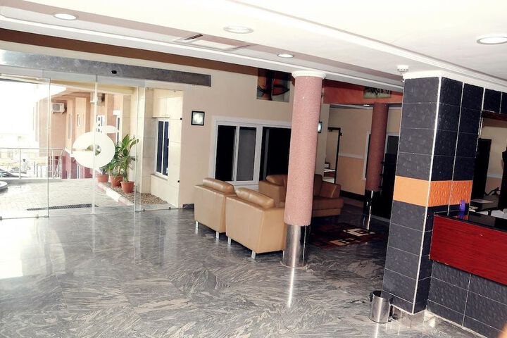 Hotel 2 of 31