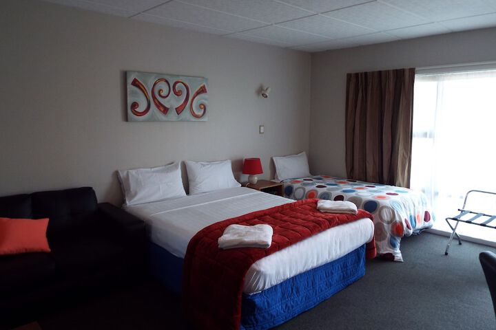 Room 6 of 52