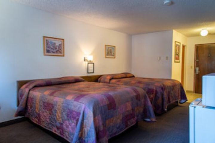 Room 25 of 60