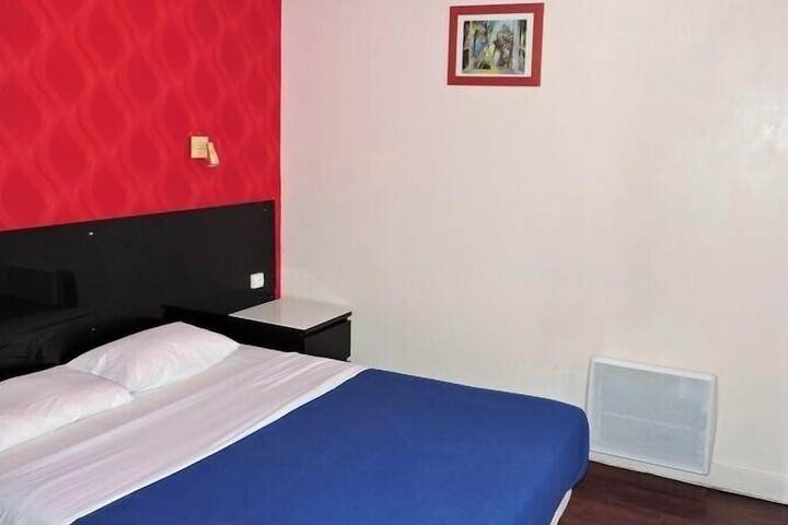 Room 20 of 38
