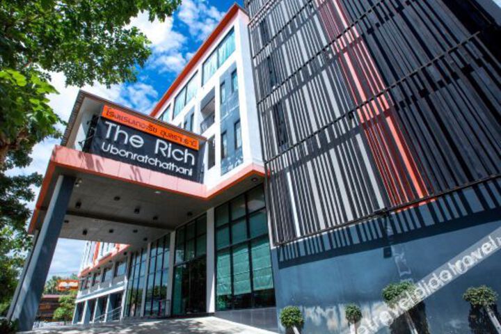 The Rich Hotel Ubonrachatani