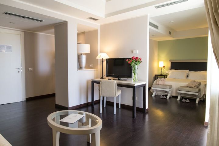 Room 20 of 93