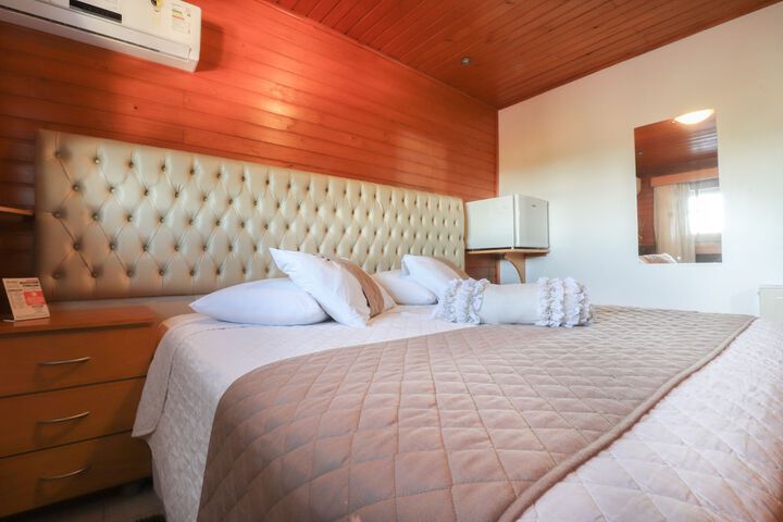 Room 14 of 68