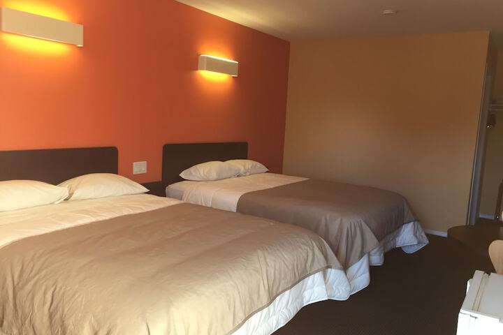 Riverside Motel in Cache Creek, BC