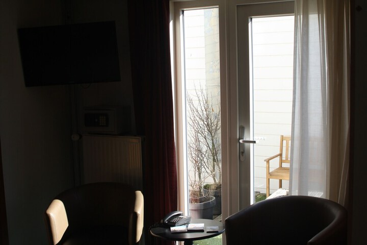 Room 53 of 139