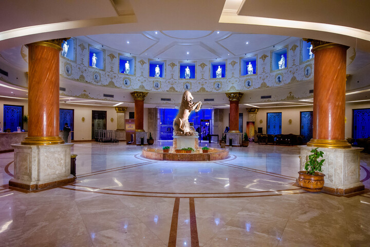 Hotel Interior 10 of 24