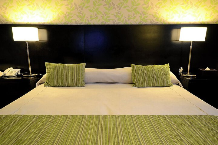 Room 10 of 41