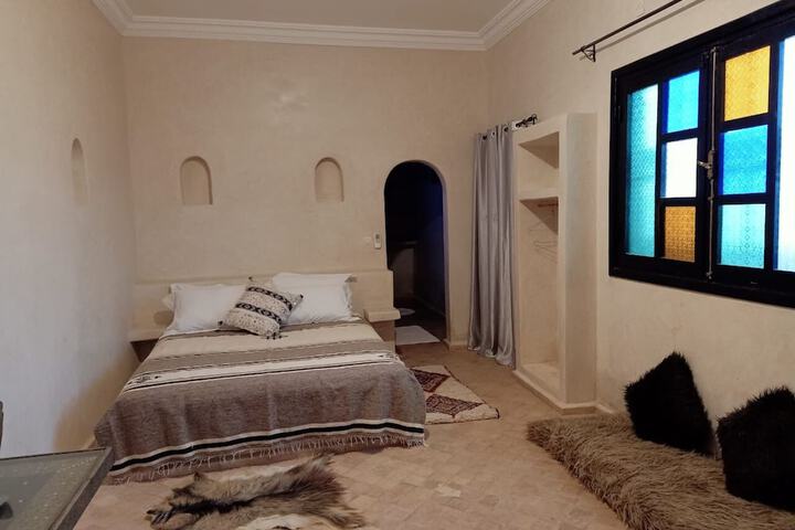 Room 5 of 14