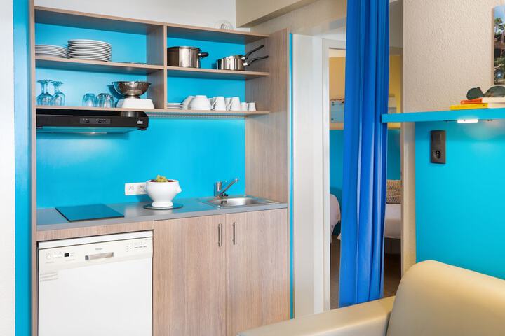 Private kitchenette