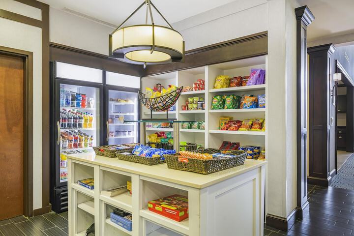 Snack bar