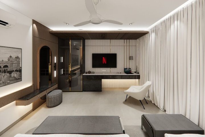 Room 10 of 30