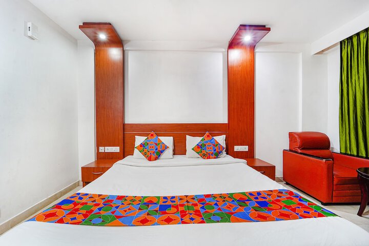 Room 16 of 37