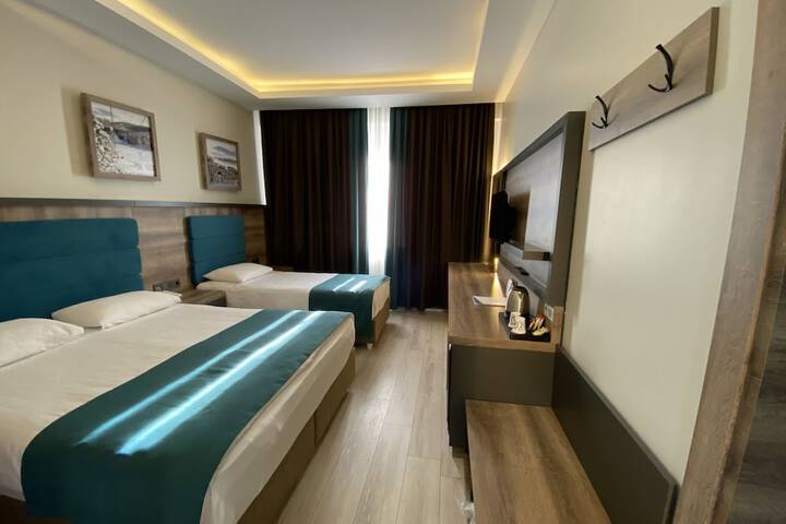Room 5 of 23