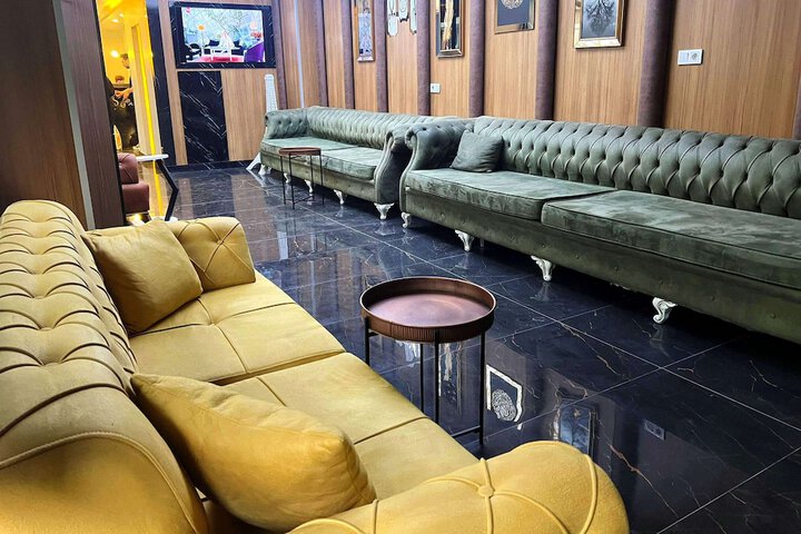Room 42 of 108
