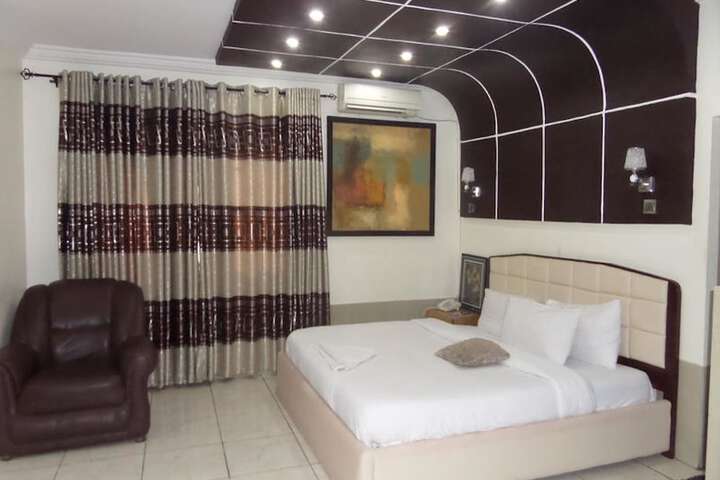 Prumssy Hotel