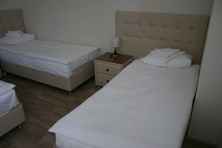 Room 10 of 63