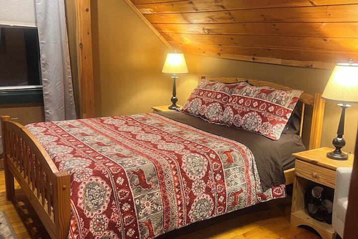 Room 27 of 103