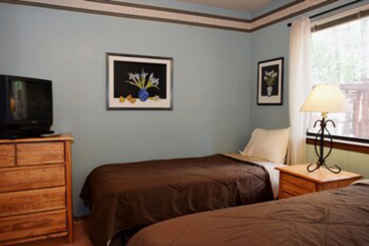 Room 25 of 26