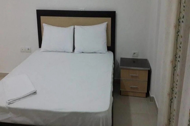 Room 3 of 22