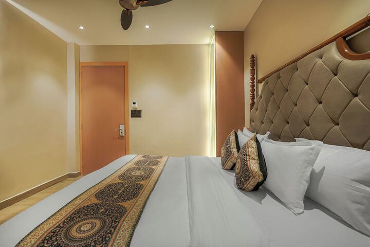 Room 10 of 41