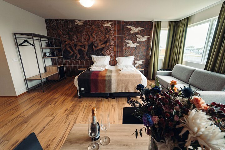 Room 43 of 123