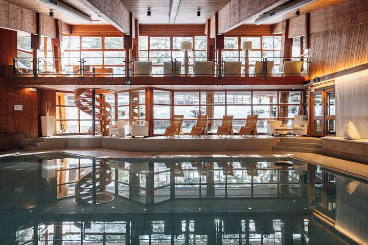 Pool 51 of 145