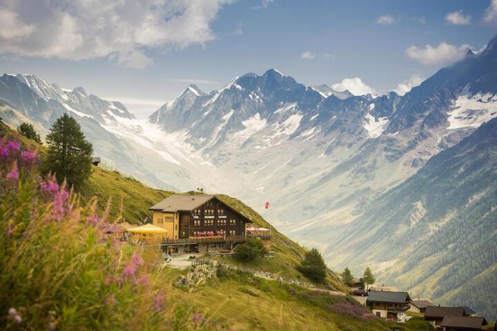 Alpenhotel zur Wildi Lauchernalp