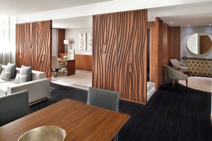 Room 15 of 125