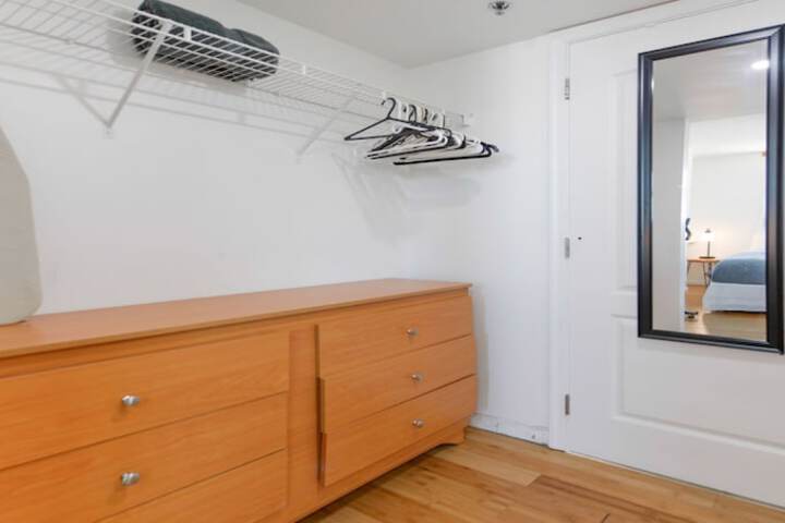 Room 26 of 177