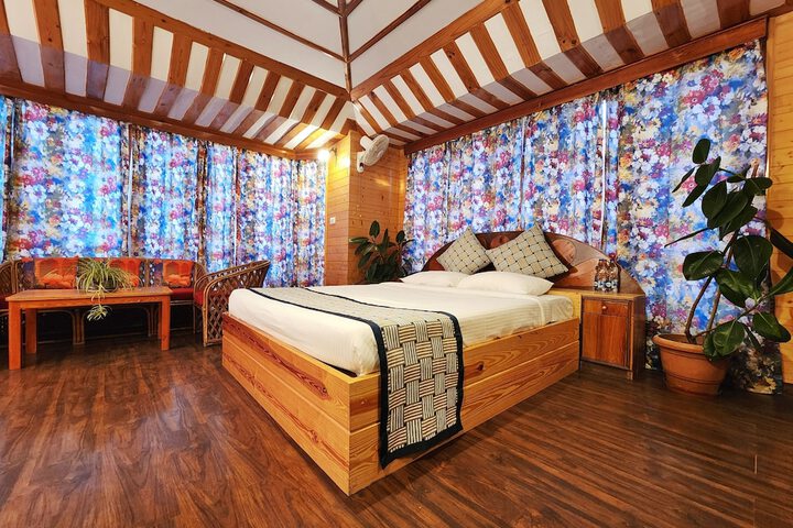 Room 30 of 81