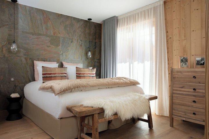 Room 40 of 93