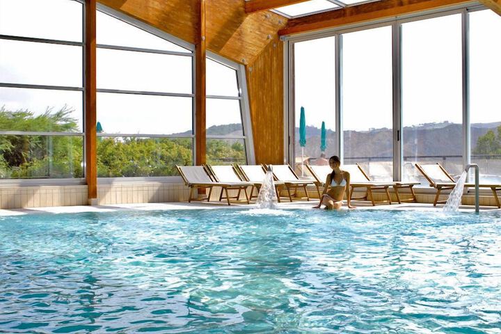 Hotel Pool