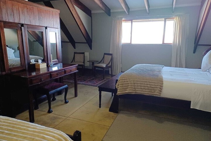Room 16 of 96