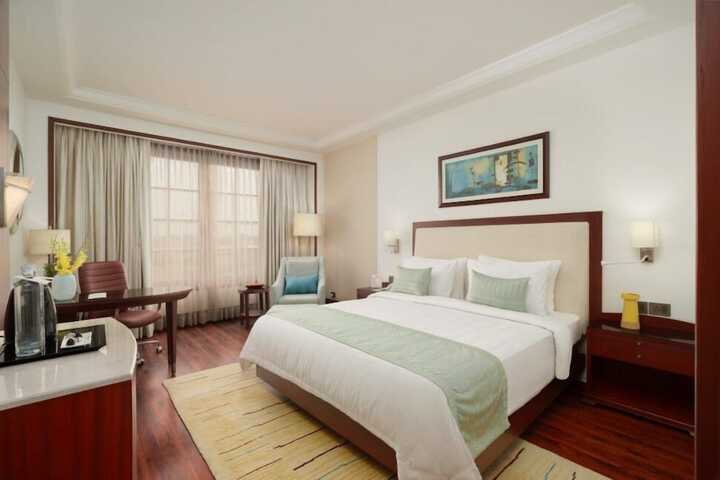 Room 9 of 45