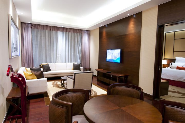 Room 14 of 85