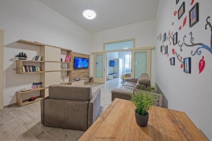 Room 14 of 32