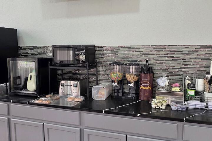 Breakfast buffet