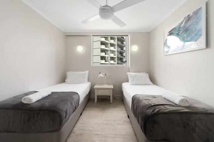 Room 7 of 82
