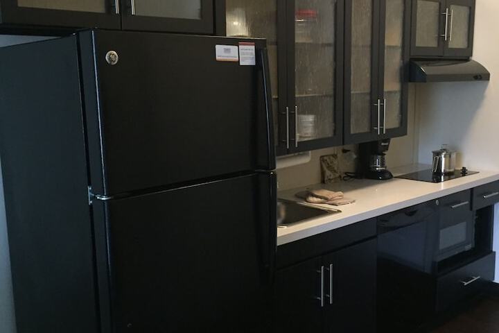 Private kitchenette