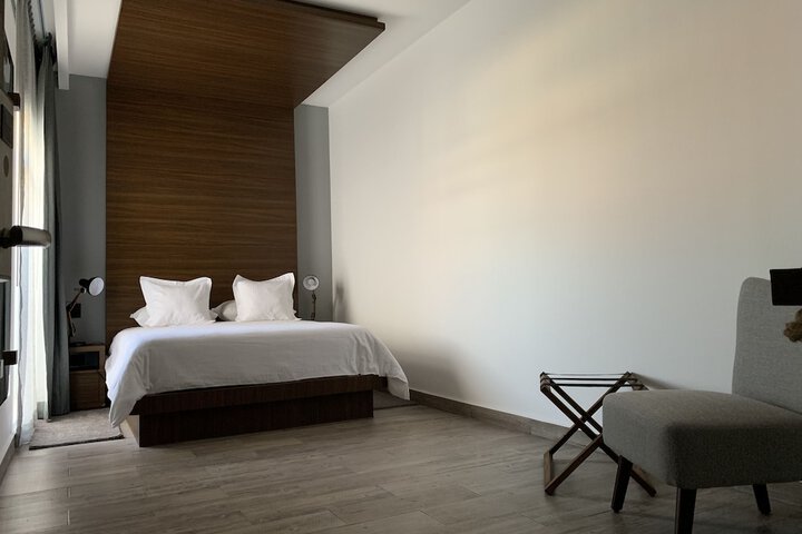 Room 7 of 31