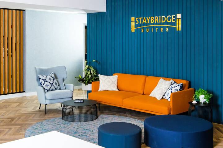 Hotel 60 of 62