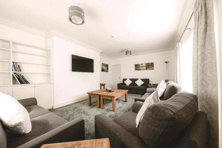 Room 12 of 68